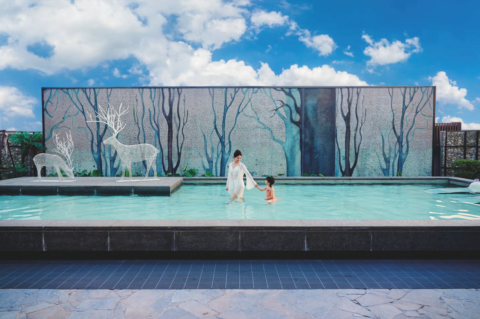 Thermal spring pavilion in Tangshan